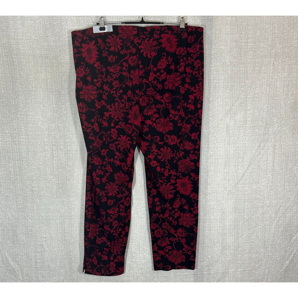 Chicos Pants 20-4 Red Black Floral Actual 40X28 Flex Waistband Slim Ankle NWT - Picture 2 of 9